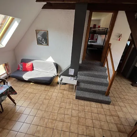 Holiday home Des 5 Cigognes Rouge *