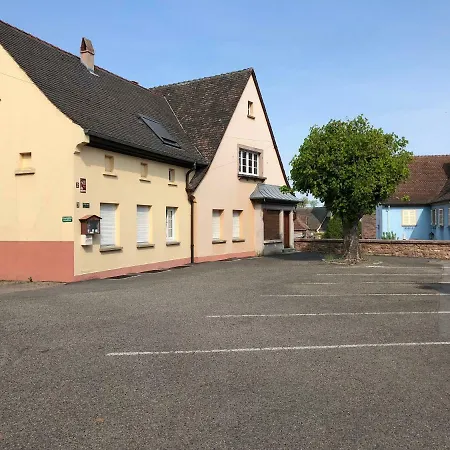 Des 5 Cigognes Rouge *